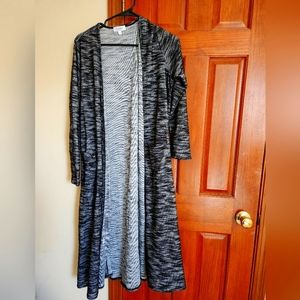 Lularoe duster, size M